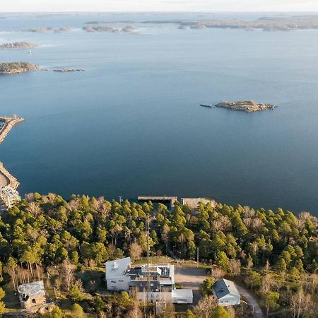 Gasthaus Vanha-Merivartioasema Kotka Bagian luar foto