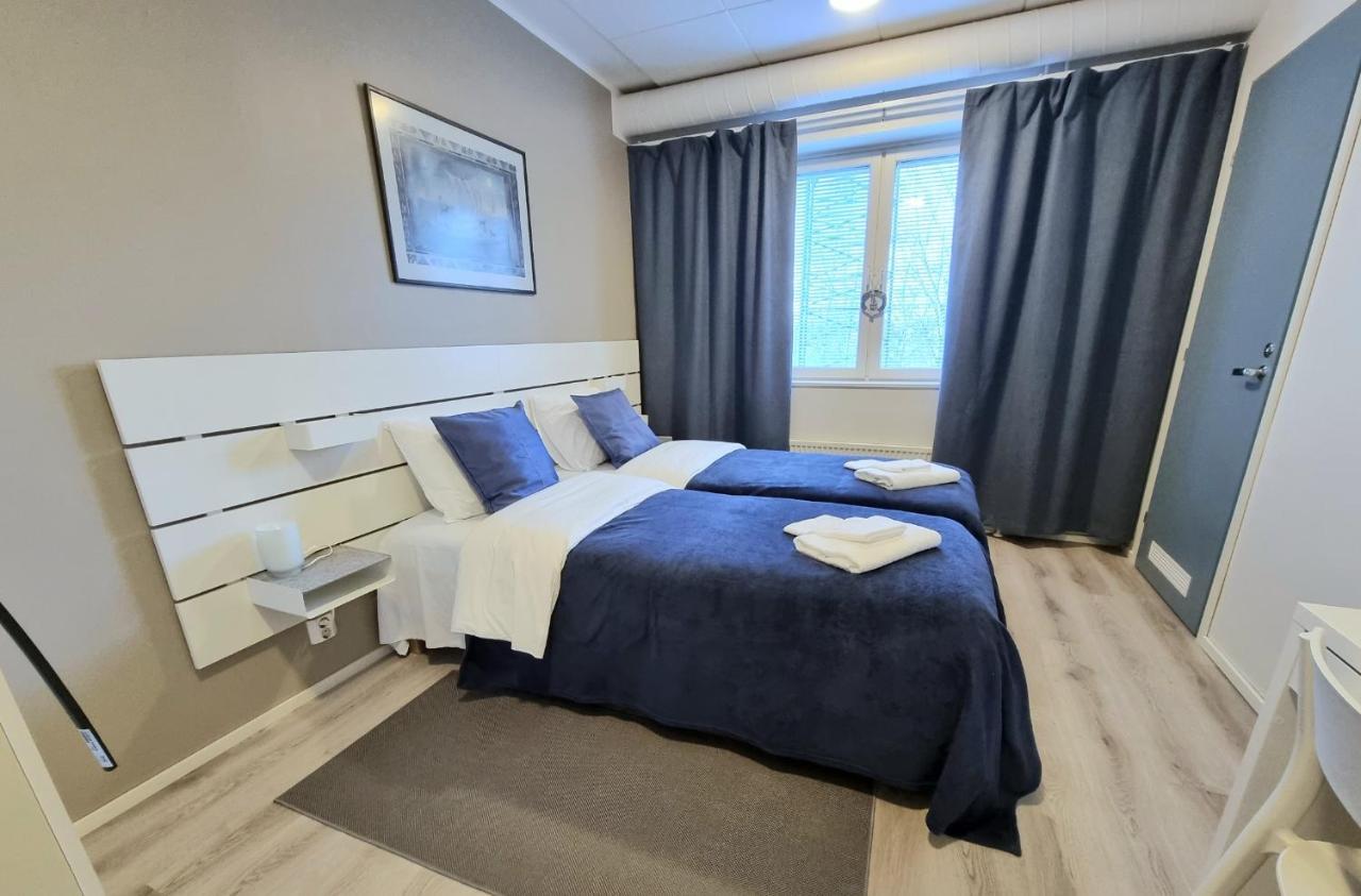 Gasthaus Vanha-Merivartioasema Kotka Bagian luar foto