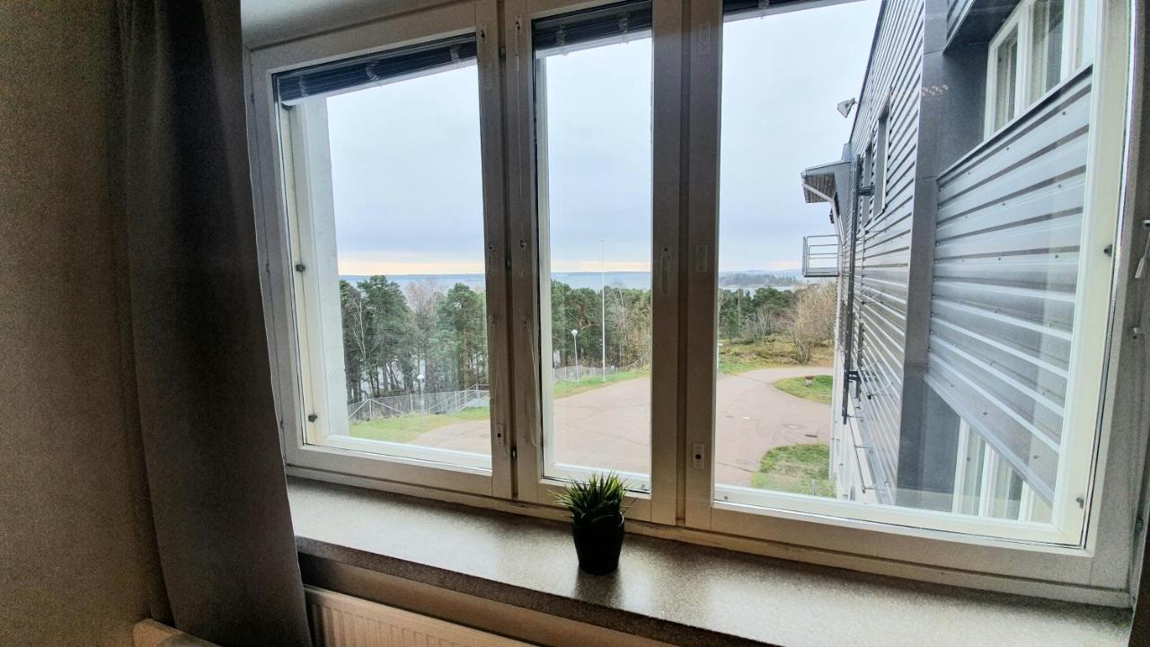 Gasthaus Vanha-Merivartioasema Kotka Bagian luar foto
