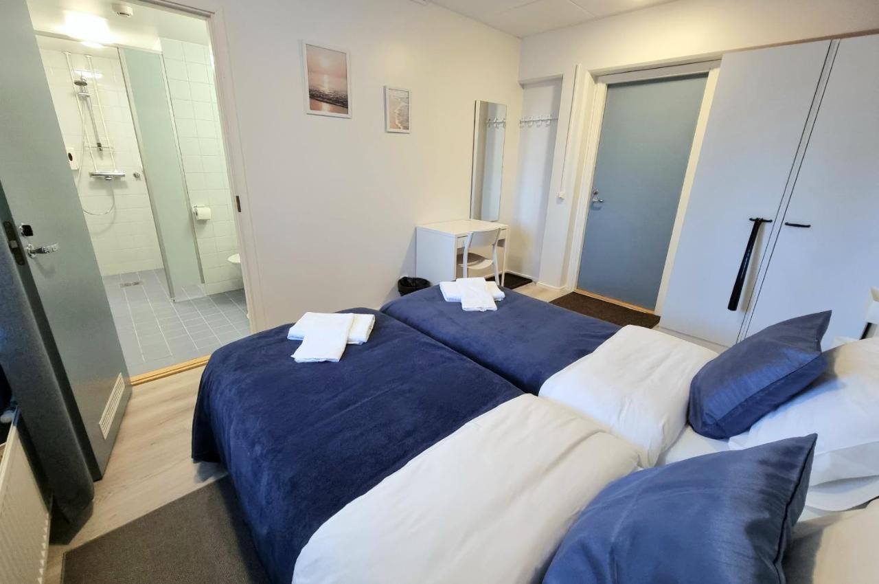 Gasthaus Vanha-Merivartioasema Kotka Bagian luar foto