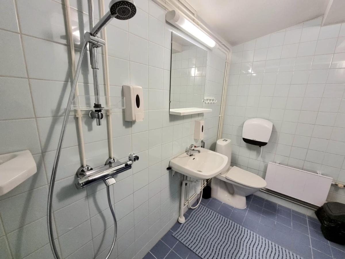 Gasthaus Vanha-Merivartioasema Kotka Bagian luar foto