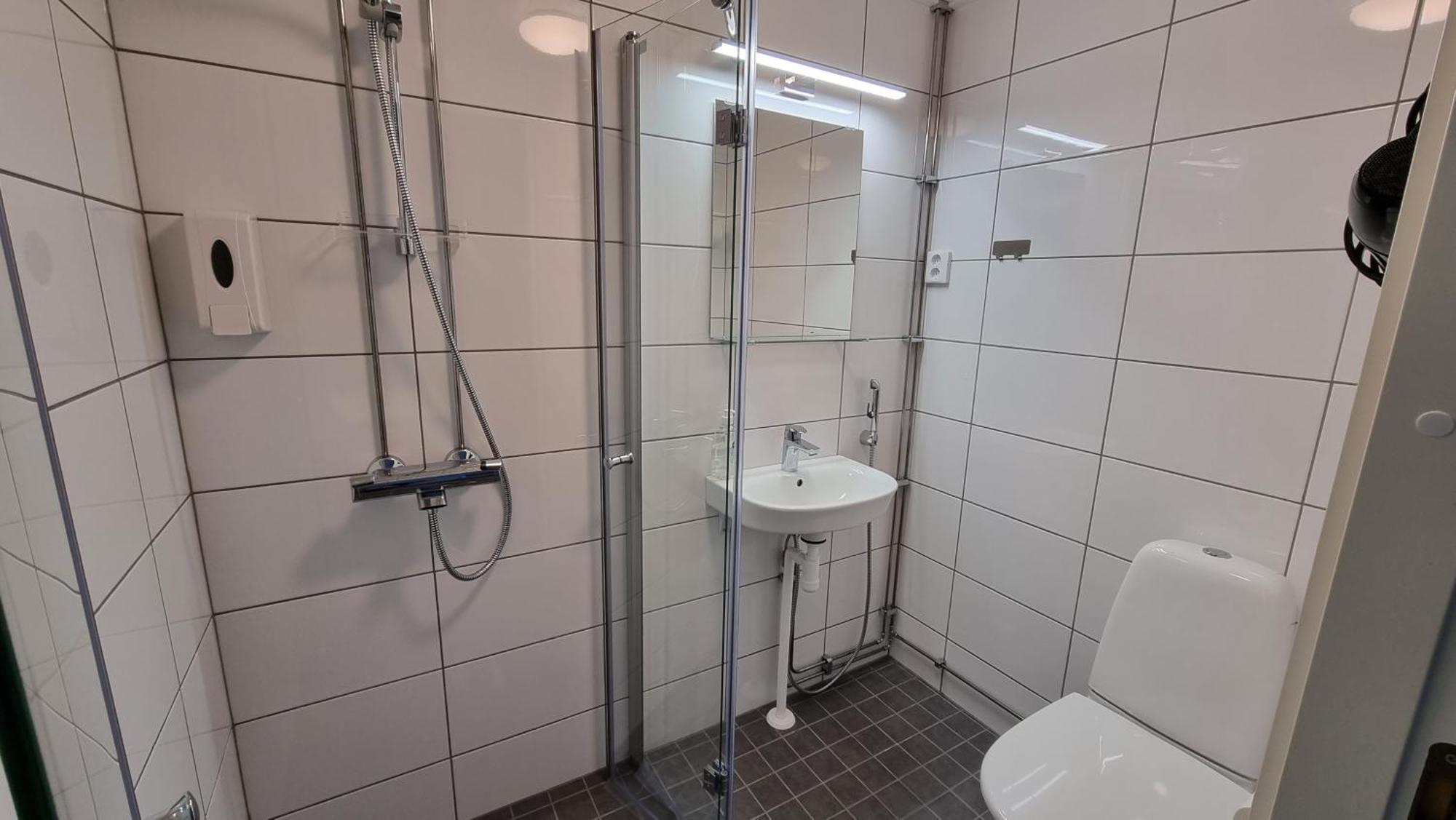 Gasthaus Vanha-Merivartioasema Kotka Bagian luar foto